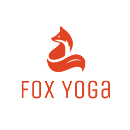 Esempio di logo realizzato per lo studio Yoga Fox.